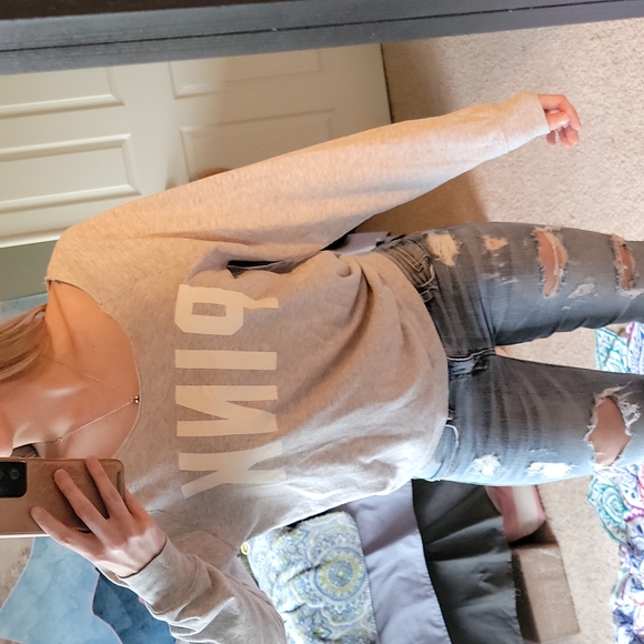 Victoria's Secret PINK Pullover - Picture 2 of 3